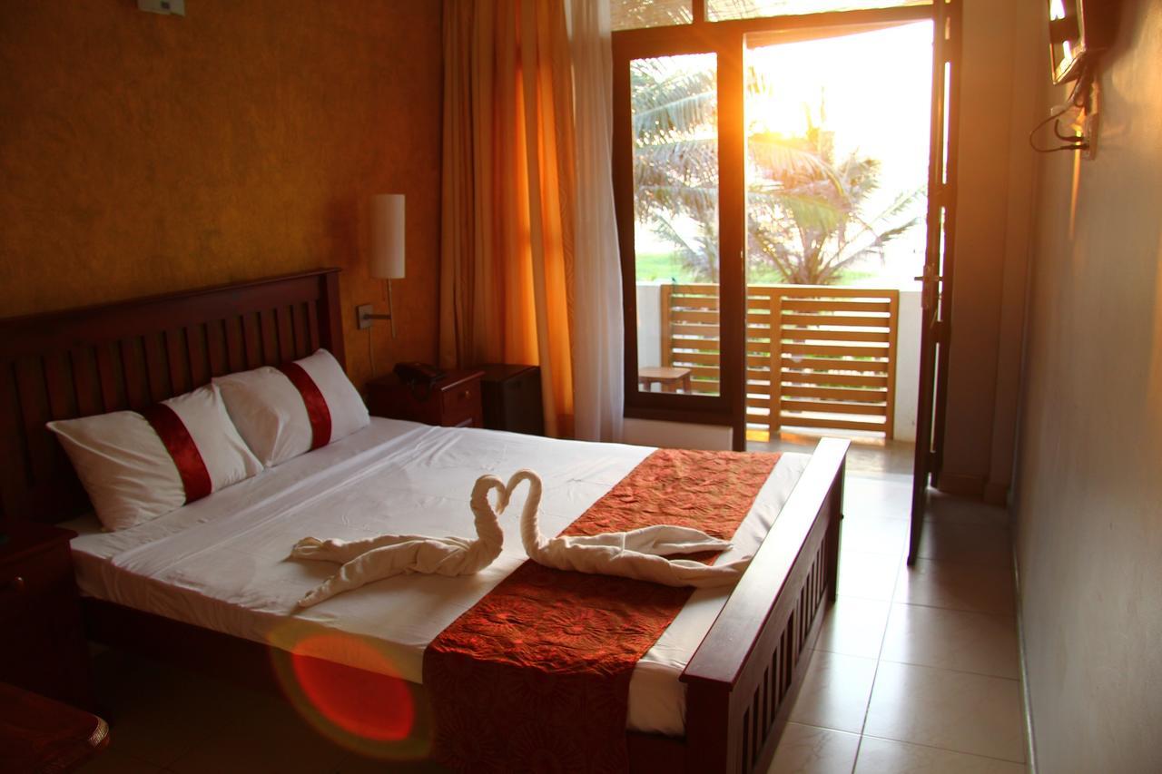 Zendara Hotel Negombo Dış mekan fotoğraf